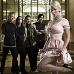 In This Moment - фото 4